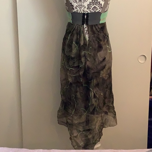 VPL DRESS - Picture 2 of 9